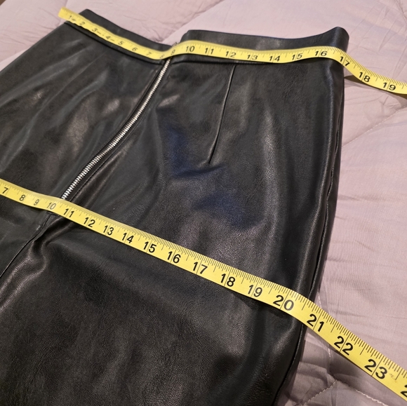 Black Vegan Leather Pencil Skirt - Picture 6 of 6